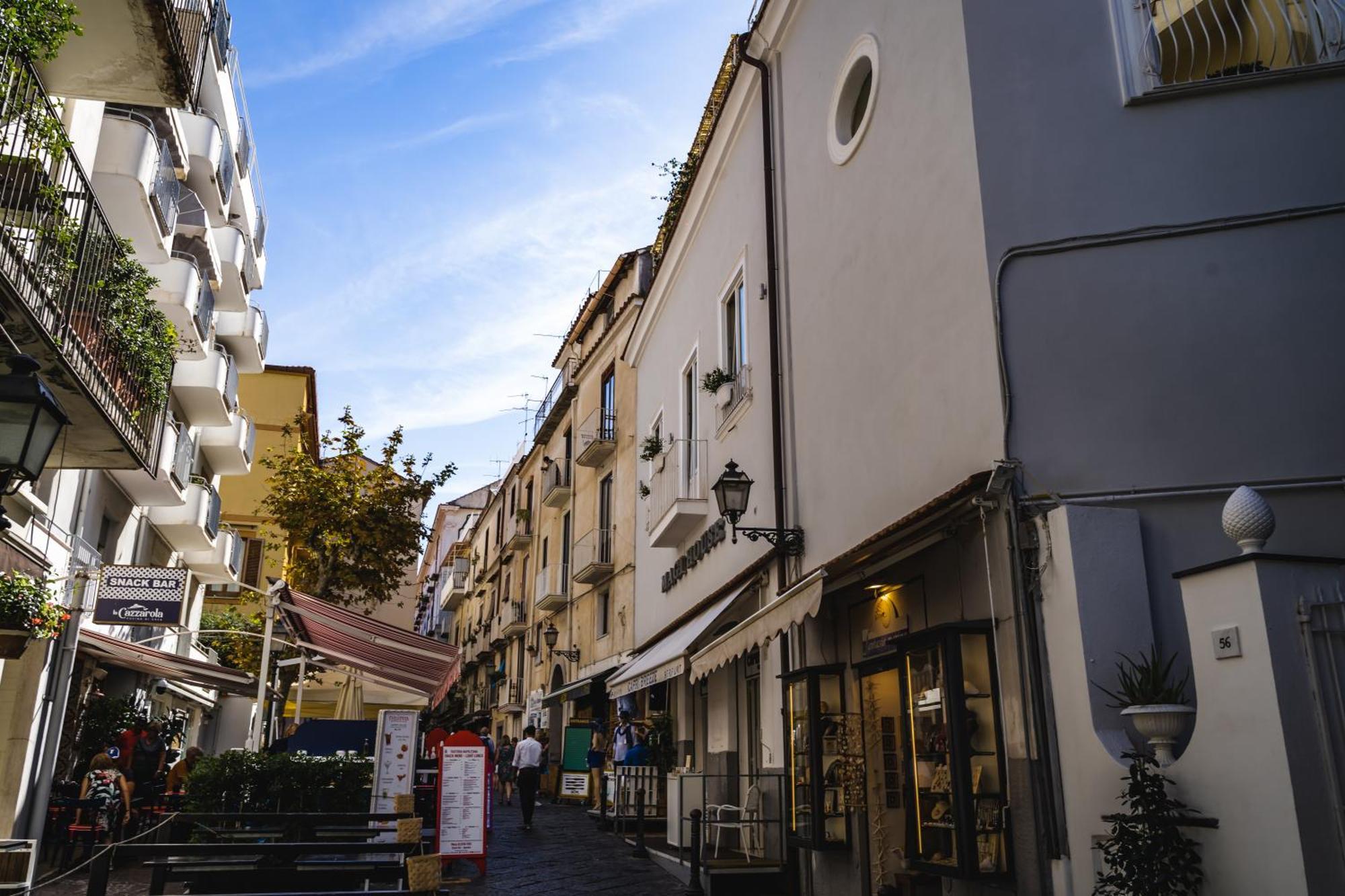 Magi House Relais Aparthotel Sorrento Exterior photo